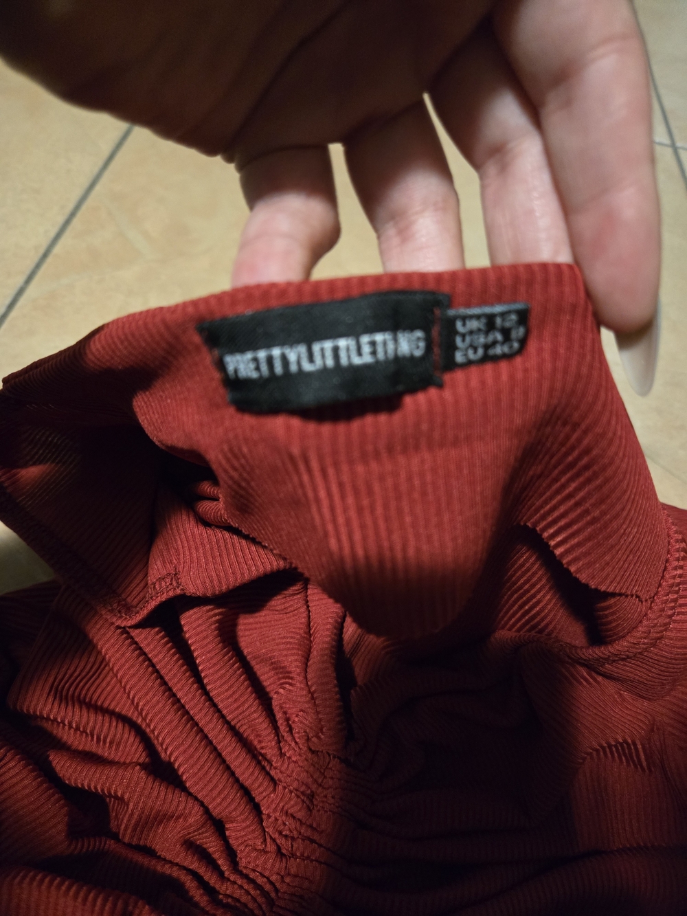PrettyLittleThing Off-Shoulder Red Ruched Bodycon Dress - Picture 6 of 7